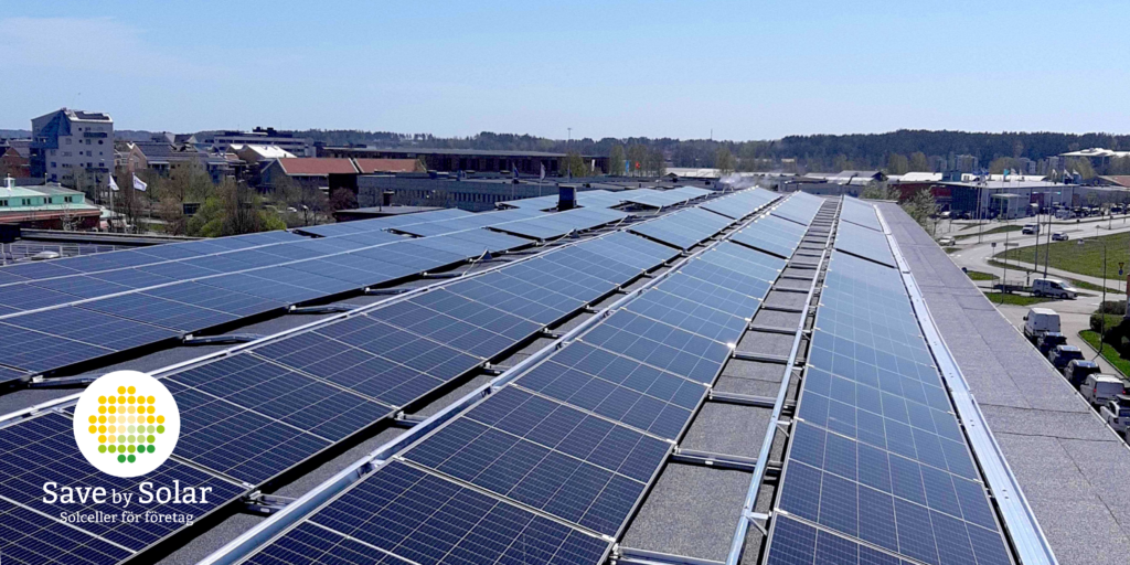 Hållbar framtid ihop med Klövern som installerar solceller